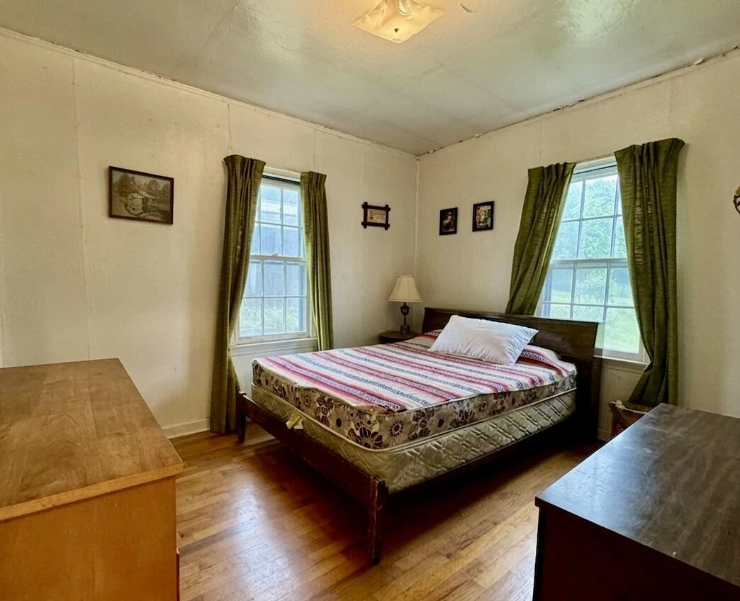 1411 Graybill RD NW - Photo 14