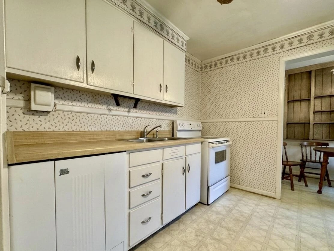 1411 Graybill RD NW - Photo 8