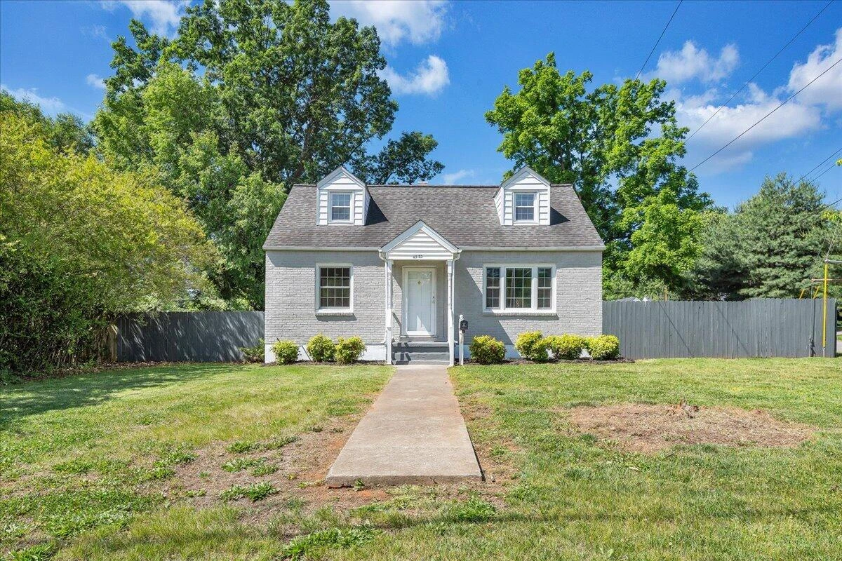 4532 Eden DR NW - Photo 39