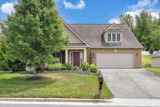 5897 Monet DR