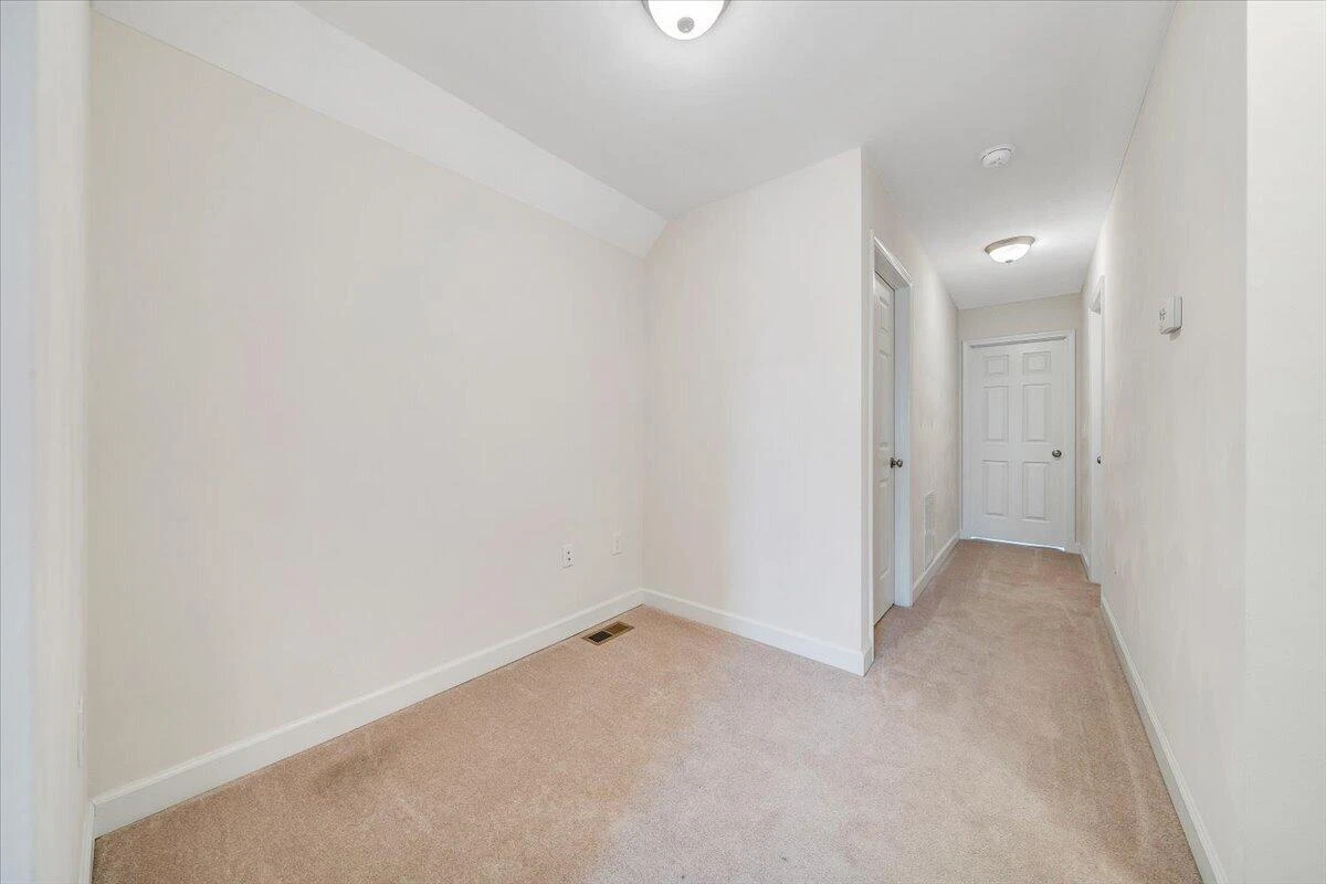 5897 Monet DR - Photo 38