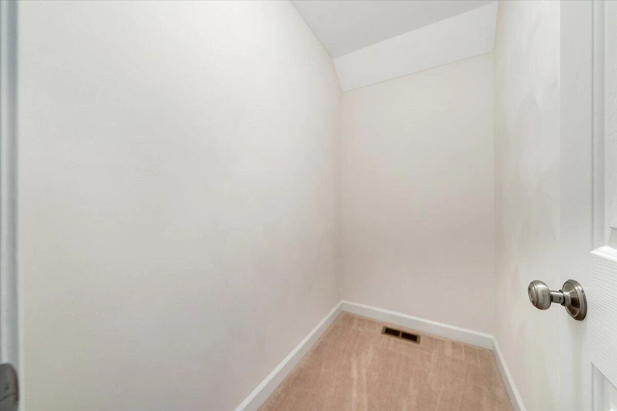 5897 Monet DR - Photo 39