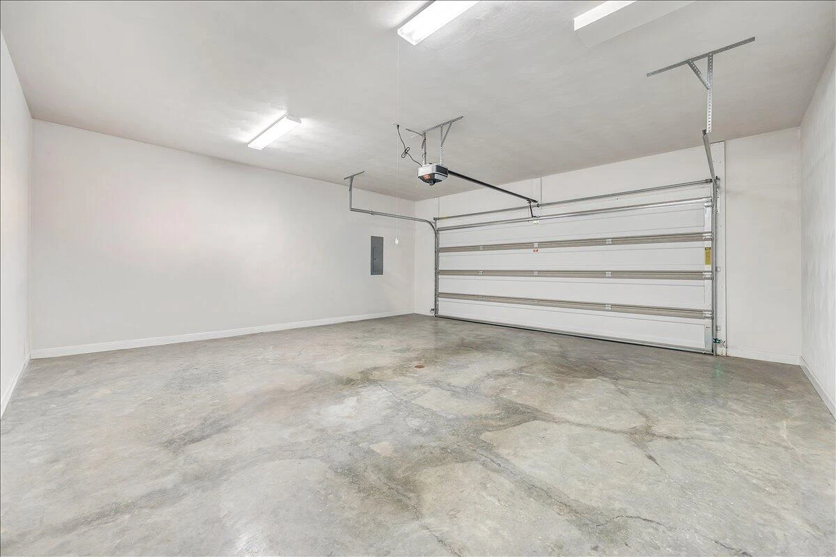 5897 Monet DR - Photo 40