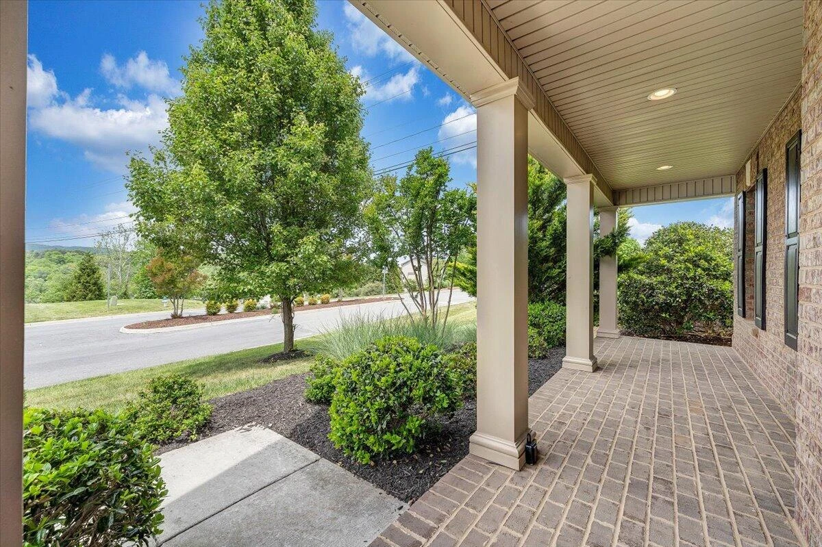 5897 Monet DR - Photo 6