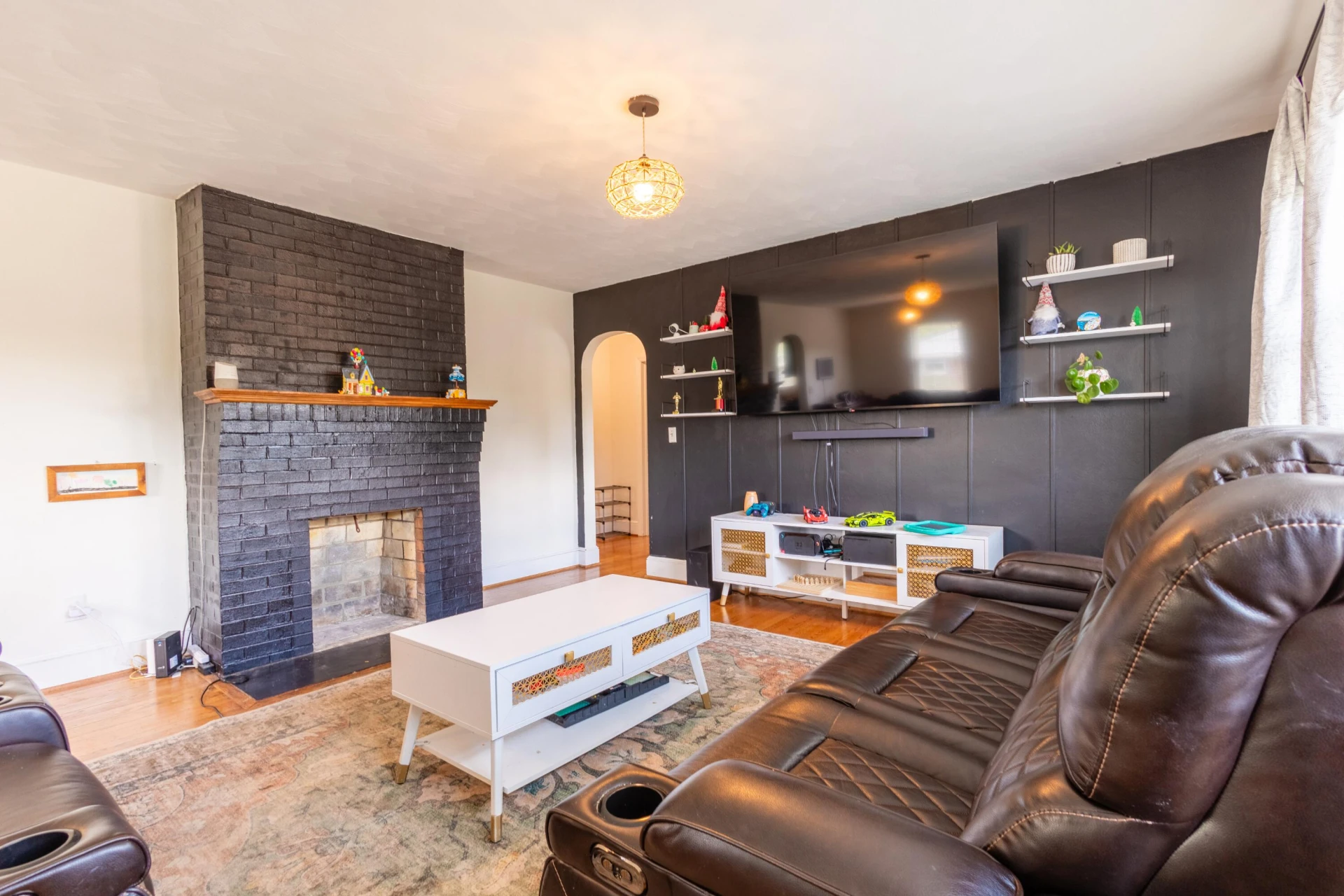 60 Whitten ST - Photo 3