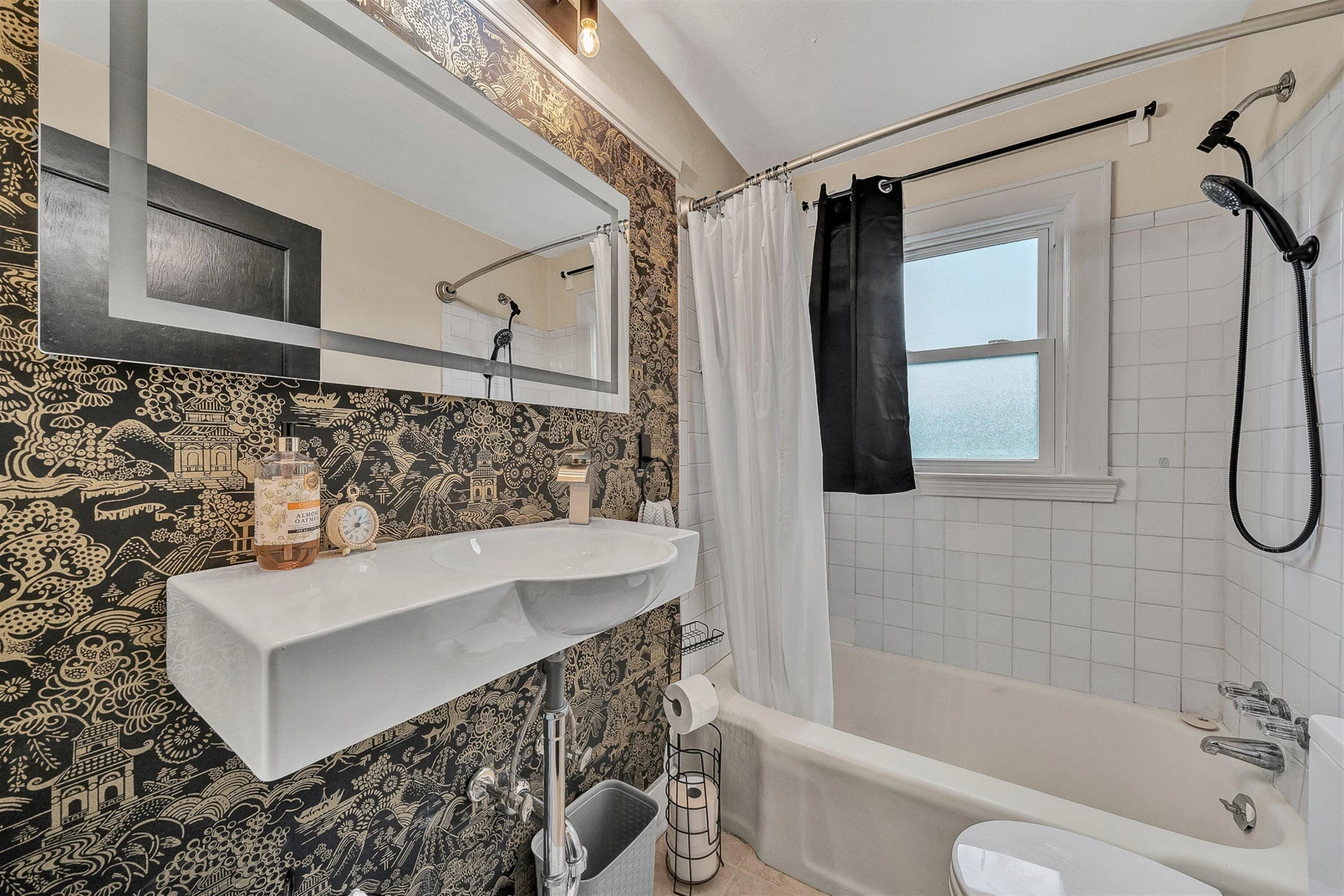 1119 Gearhart RD SE - Photo 13