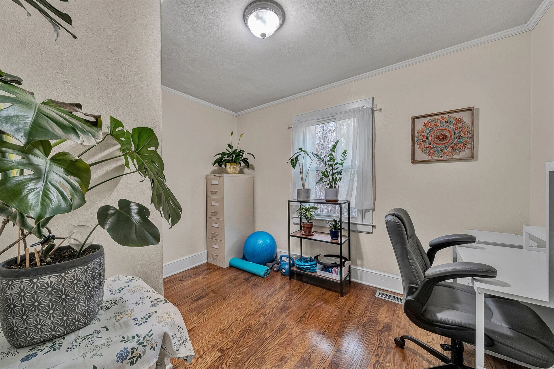 1119 Gearhart RD SE - Photo 14