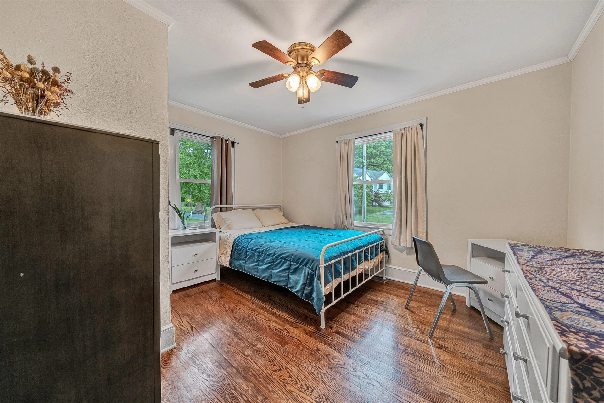 1119 Gearhart RD SE - Photo 15