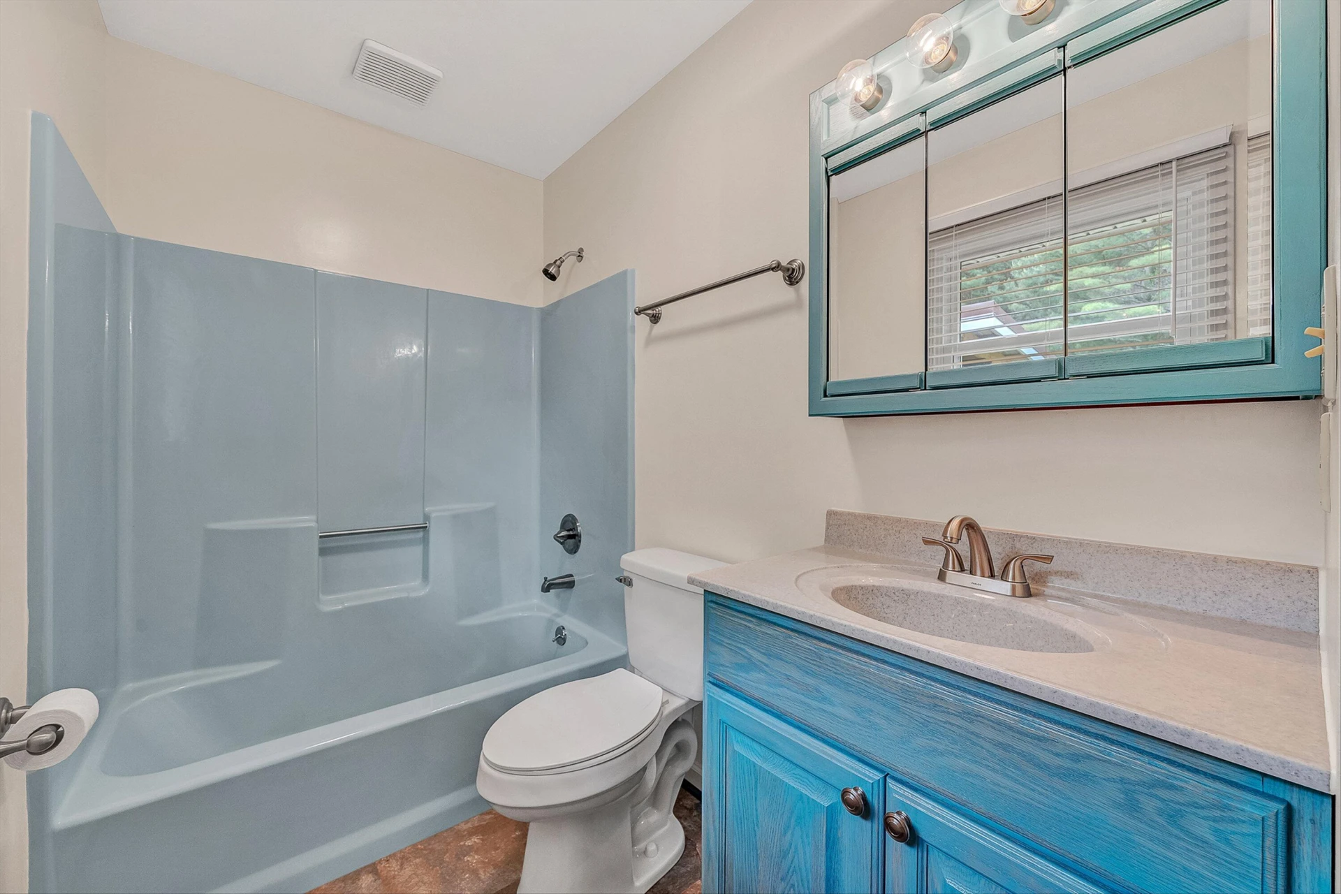 698 Hummingbird LN SE - Photo 22