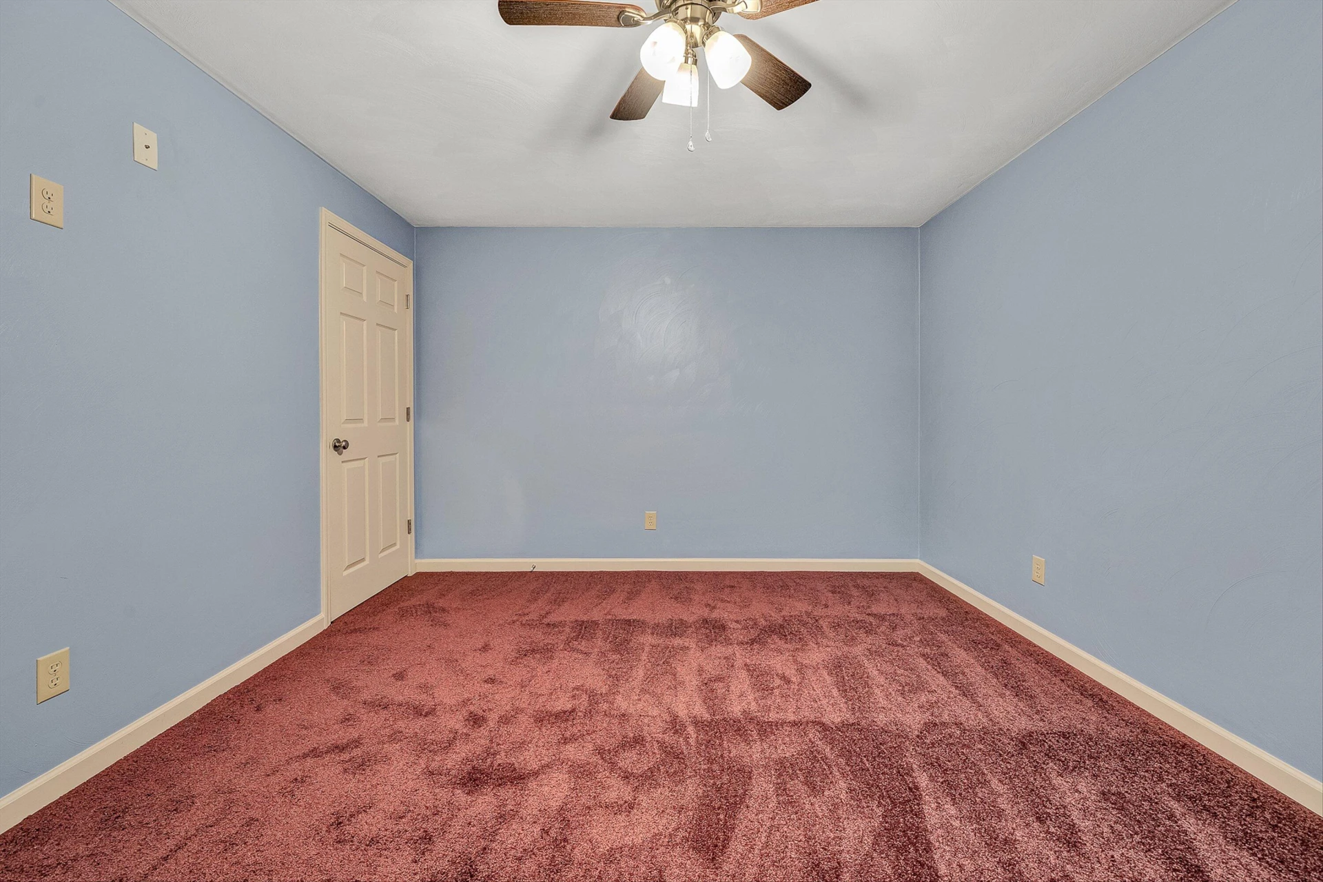 698 Hummingbird LN SE - Photo 32