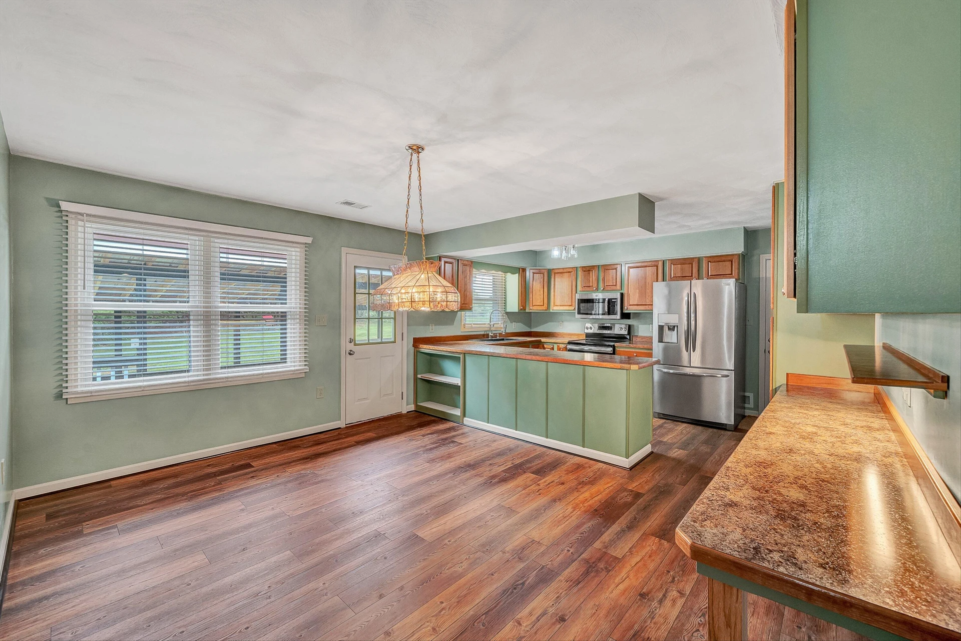 698 Hummingbird LN SE - Photo 7