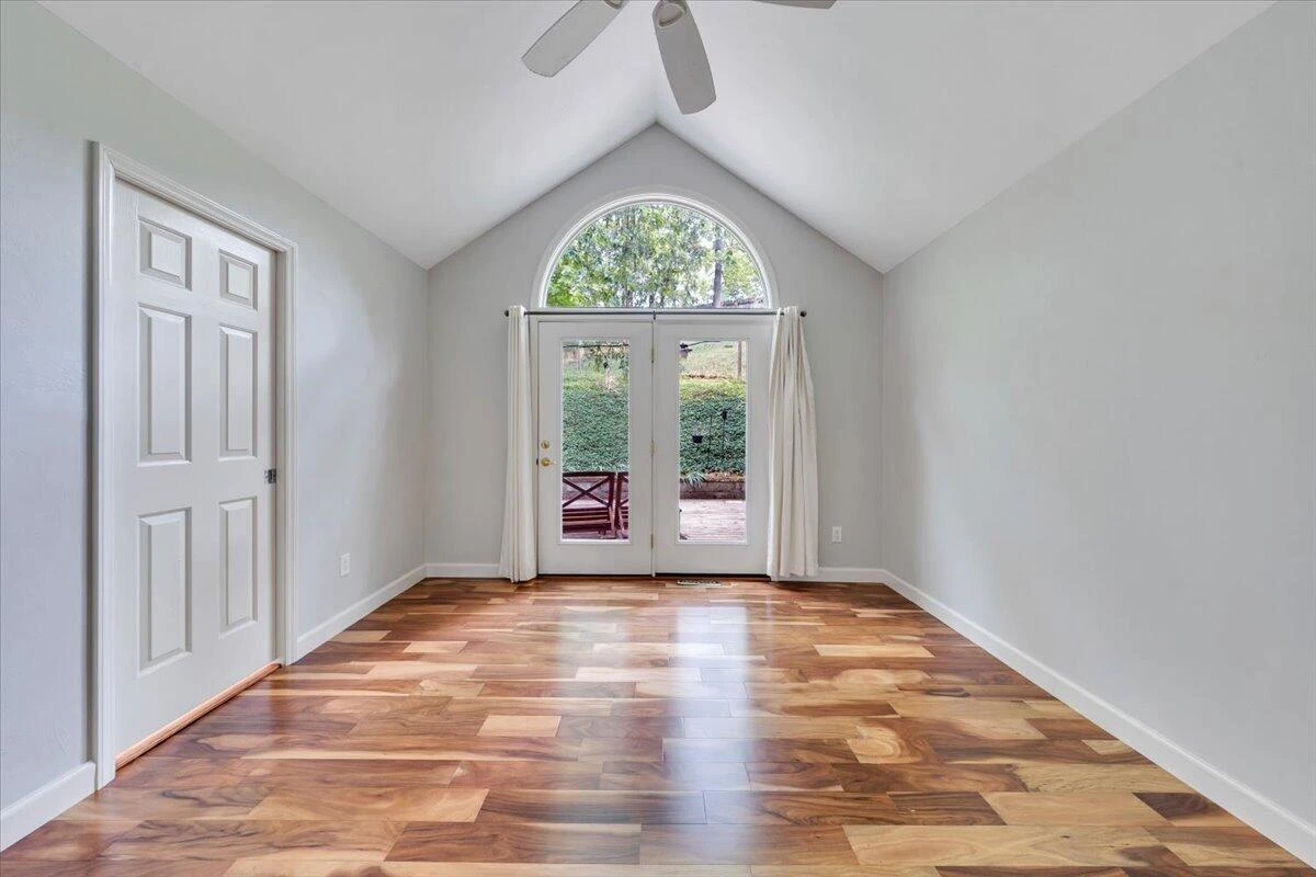 5424 Highfields RD - Photo 16