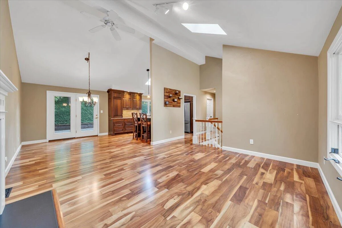5424 Highfields RD - Photo 8
