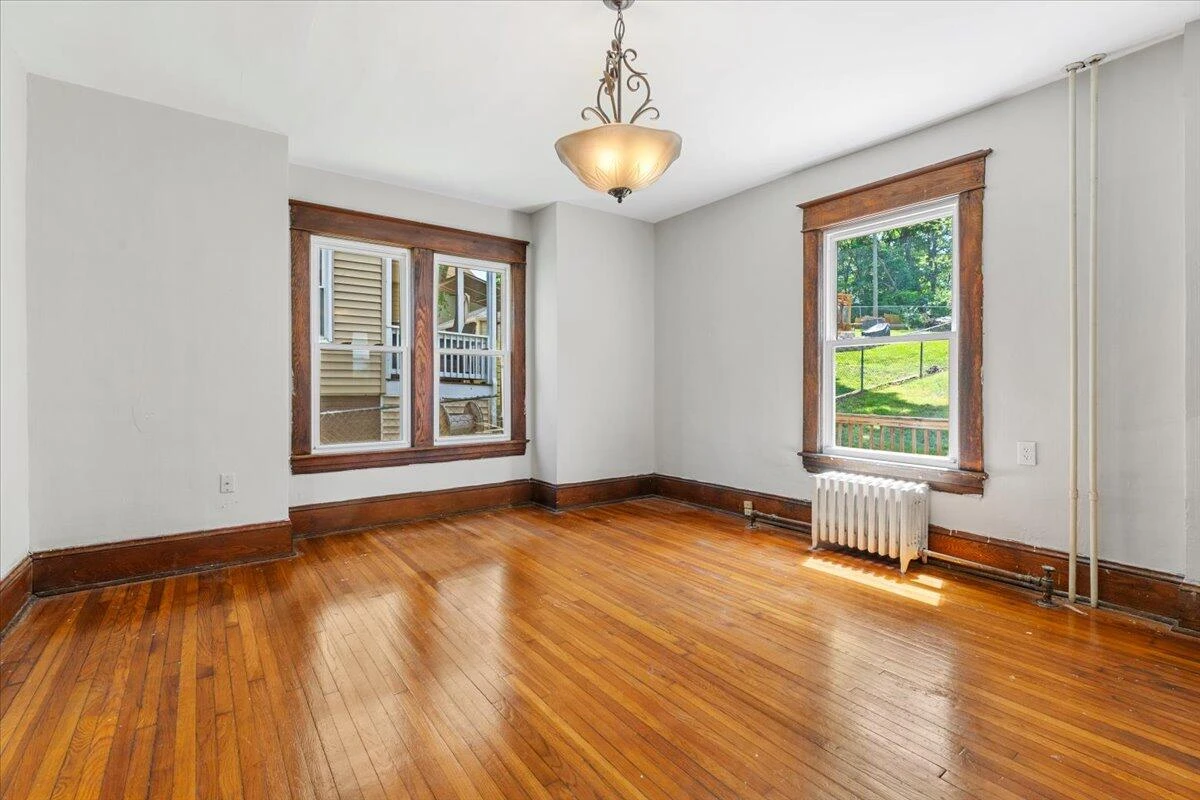 1714 Chapman AVE SW - Photo 16