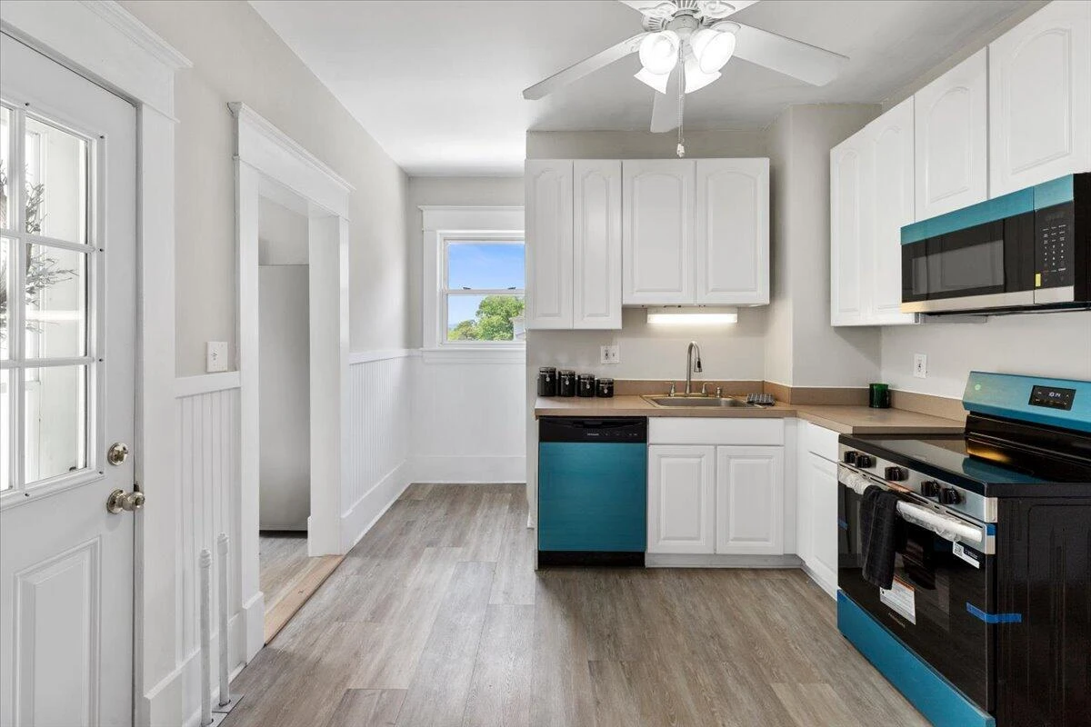 1714 Chapman AVE SW - Photo 20