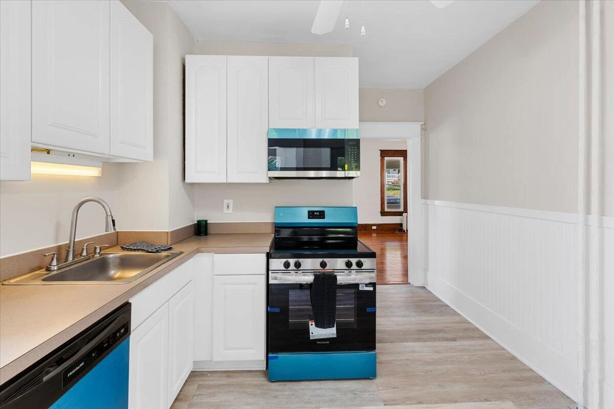 1714 Chapman AVE SW - Photo 22
