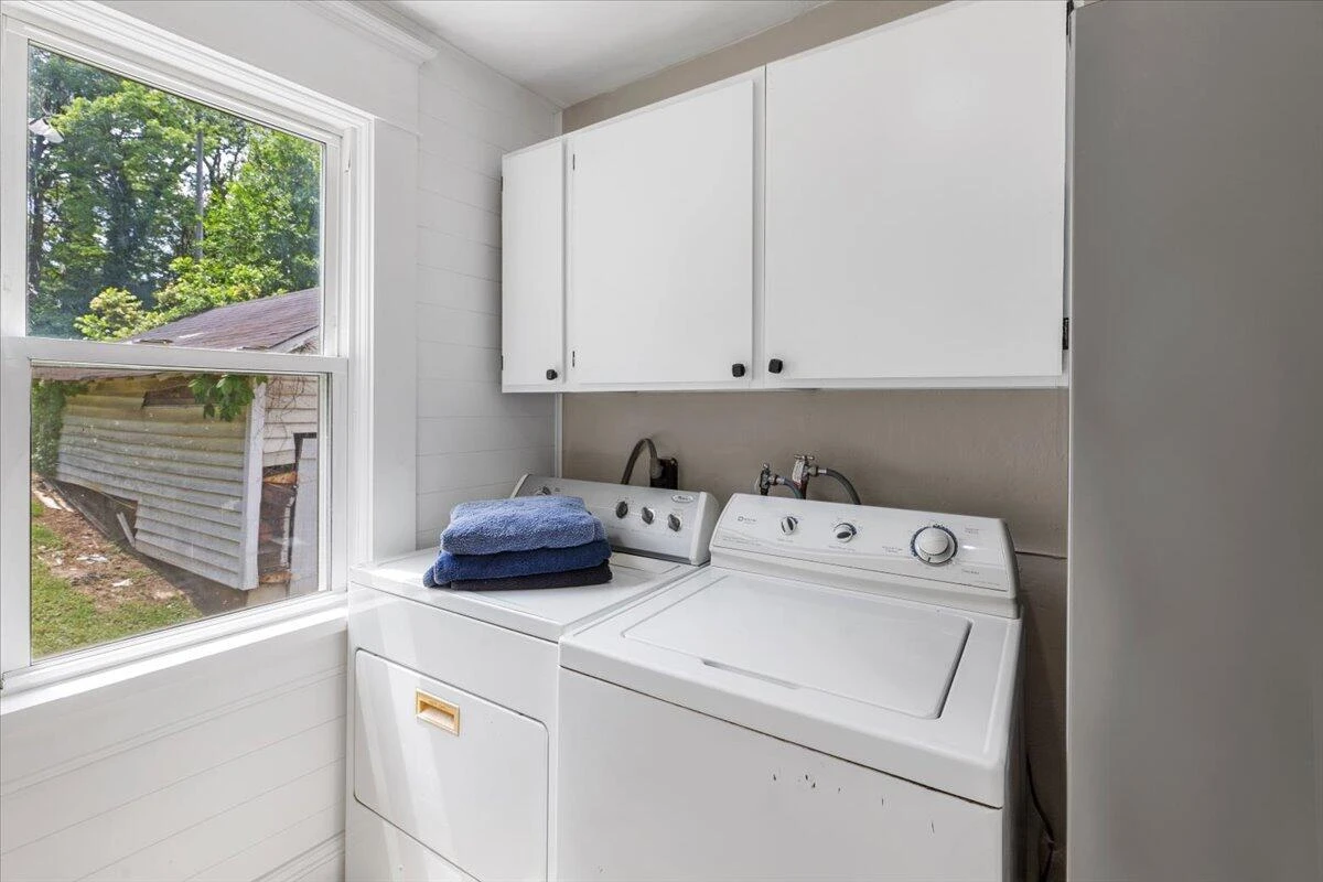 1714 Chapman AVE SW - Photo 25