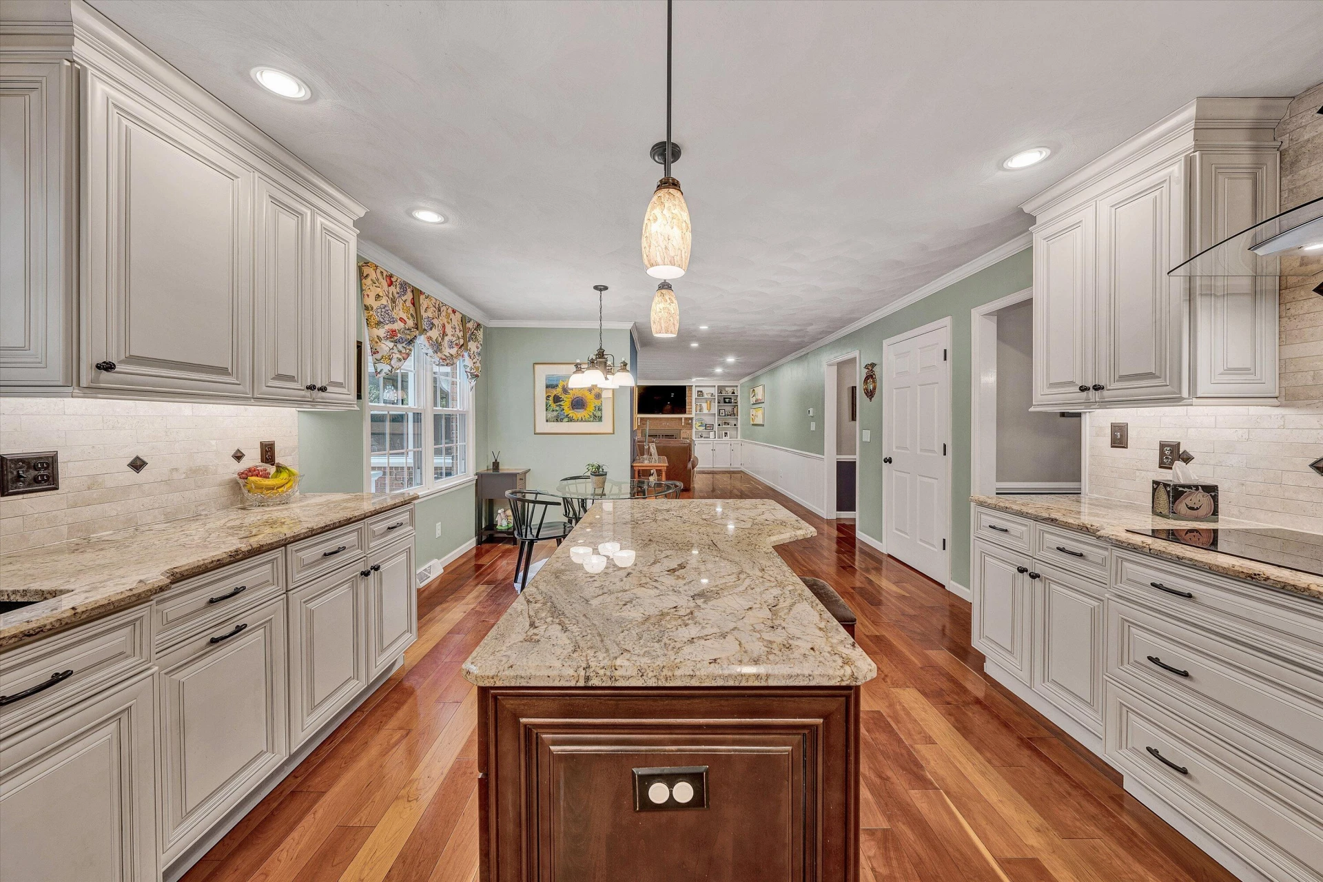 6235 Hidden Valley DR - Photo 18