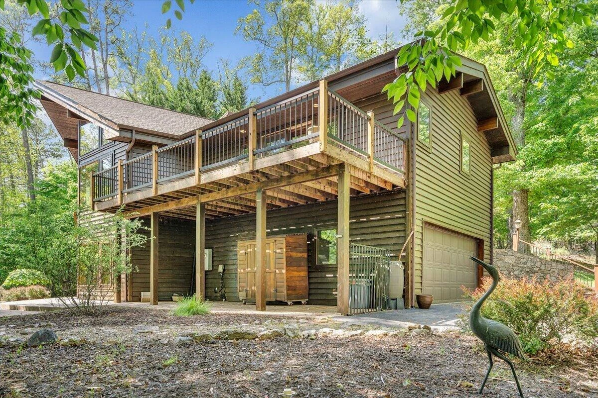 1042 Runaway Bay RD - Photo 59