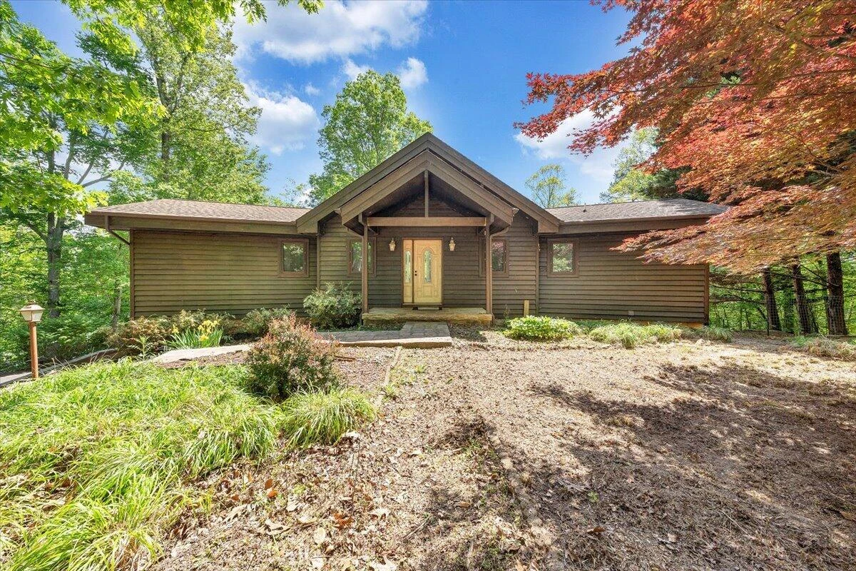 1042 Runaway Bay RD - Photo 61
