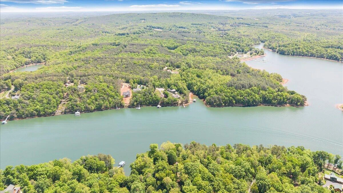 1042 Runaway Bay RD - Photo 78