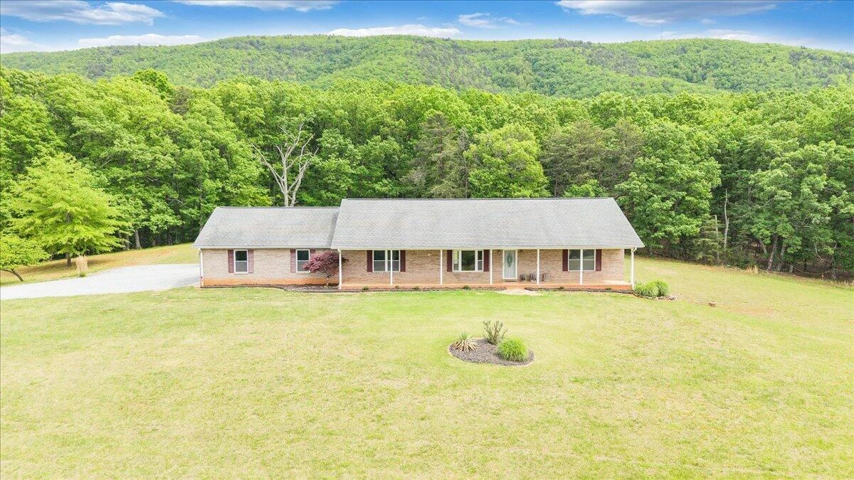 268 Sweetwater Bay DR - Photo 2