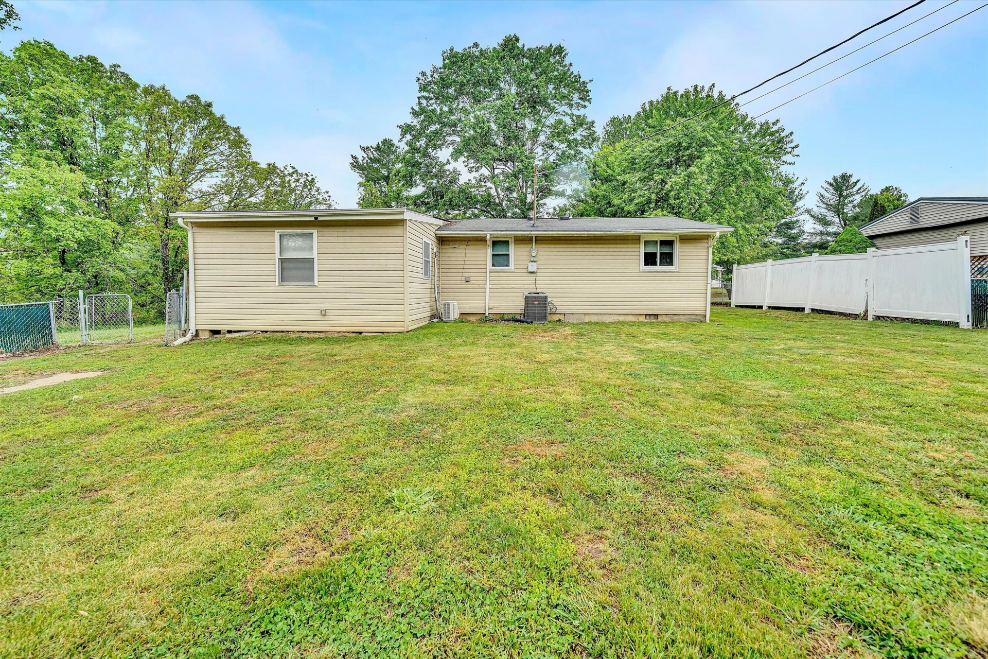 51 Railroad AVE - Photo 23