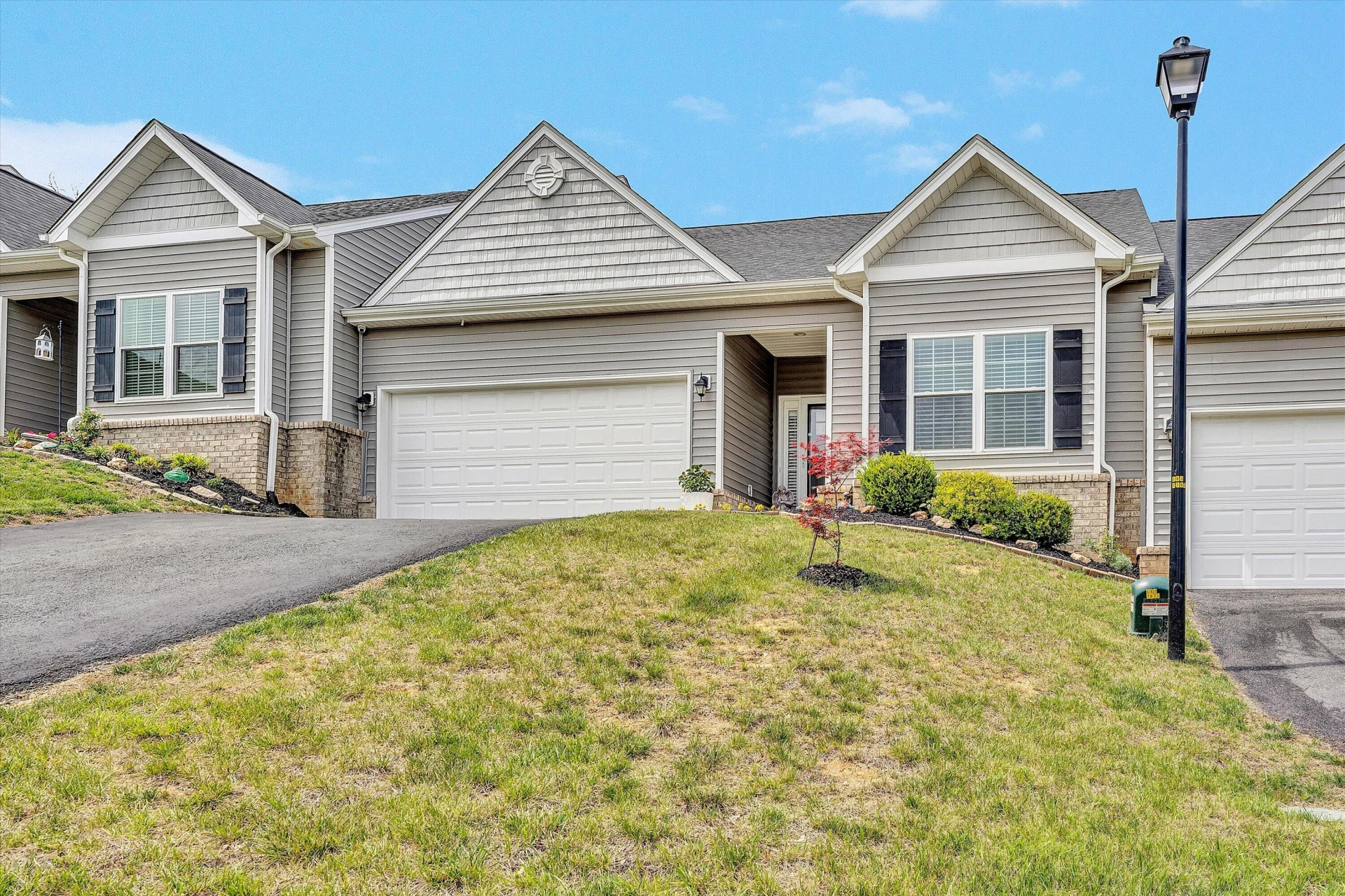 22 Carrington CT