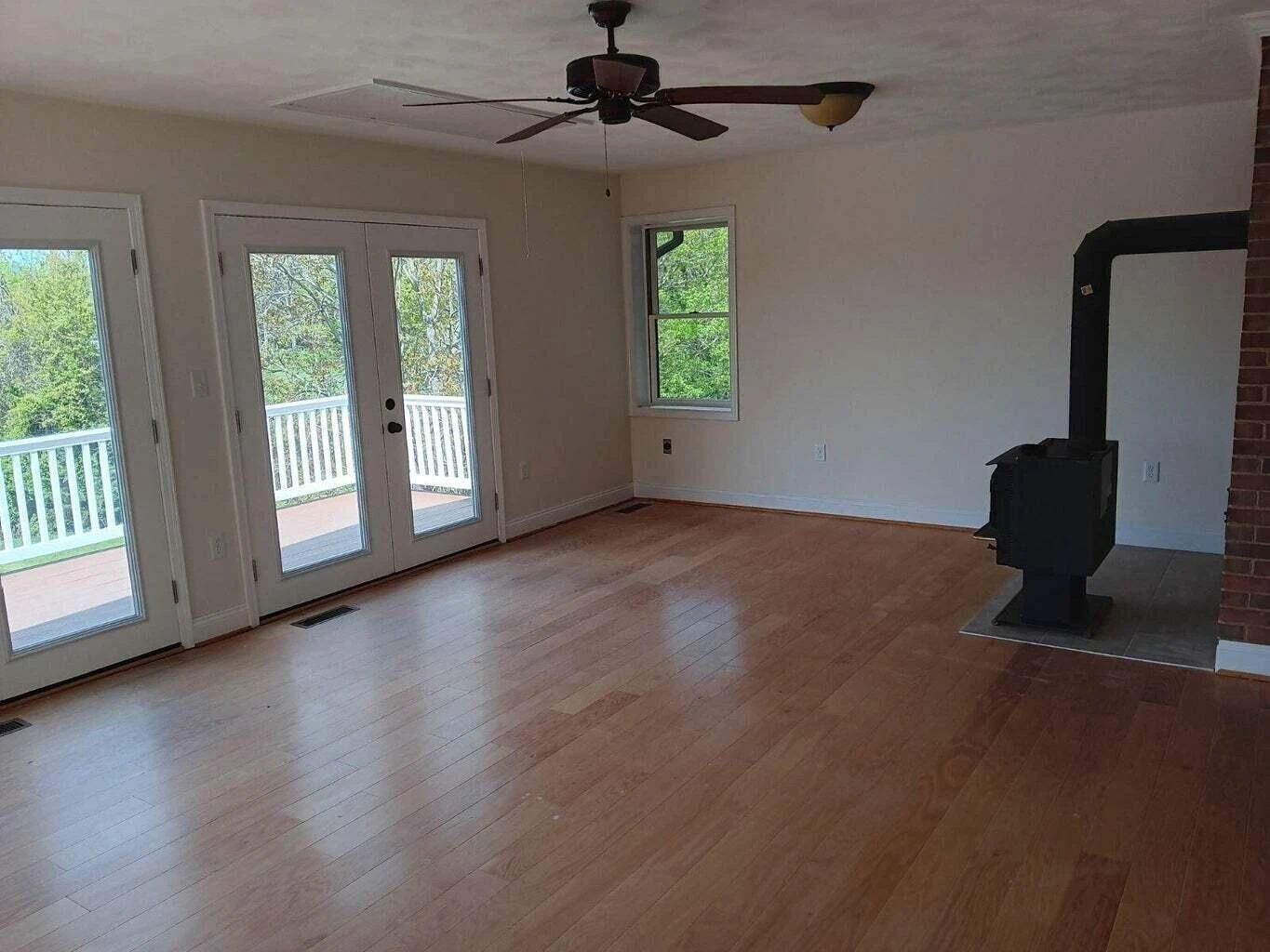 232 Jackson DR - Photo 6
