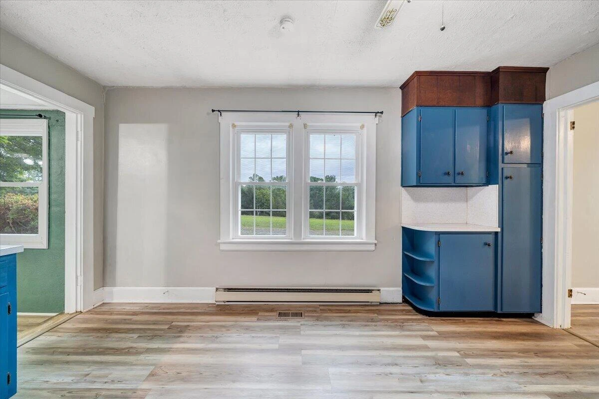 1384 Thaxton Mountain RD - Photo 17