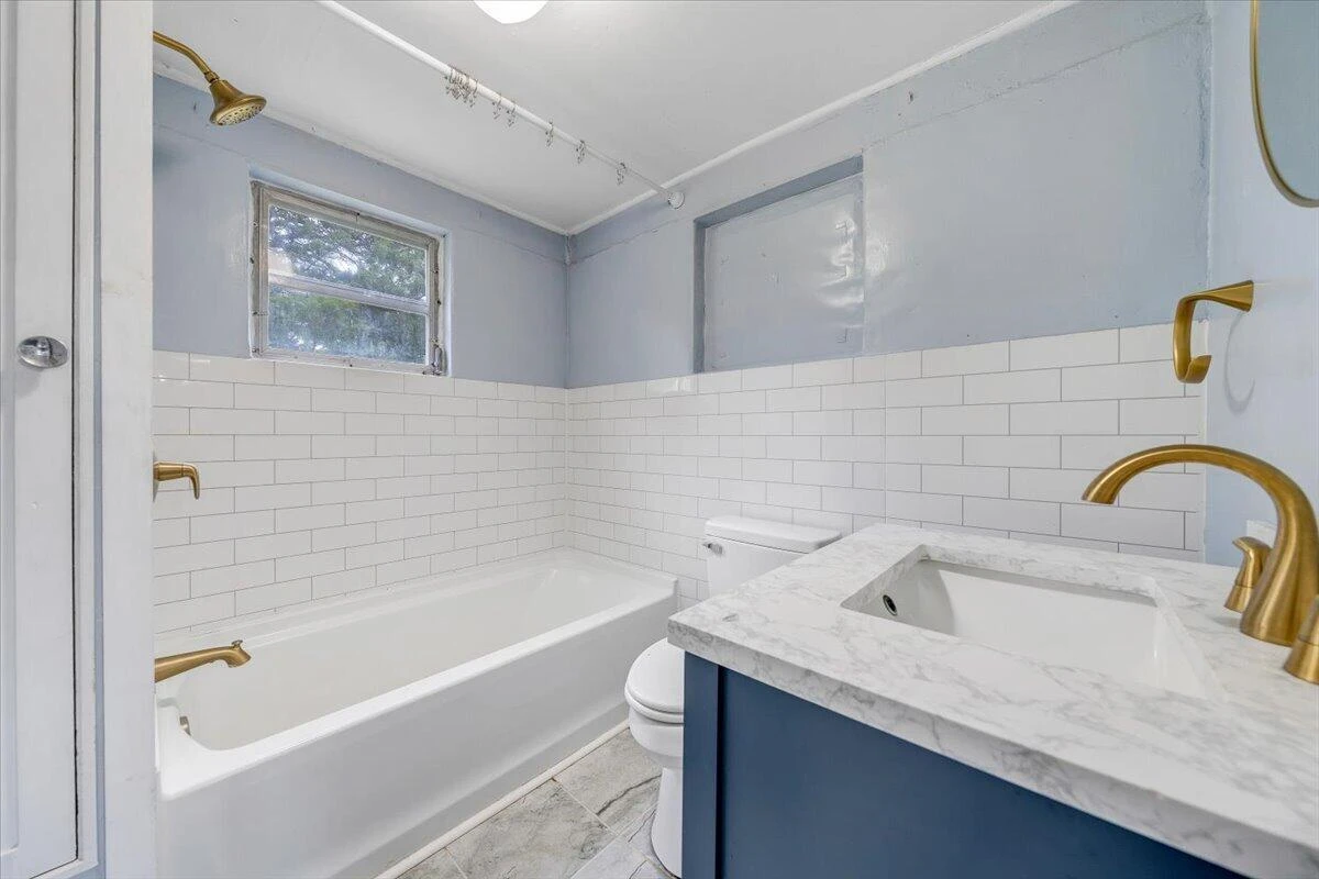 1384 Thaxton Mountain RD - Photo 27