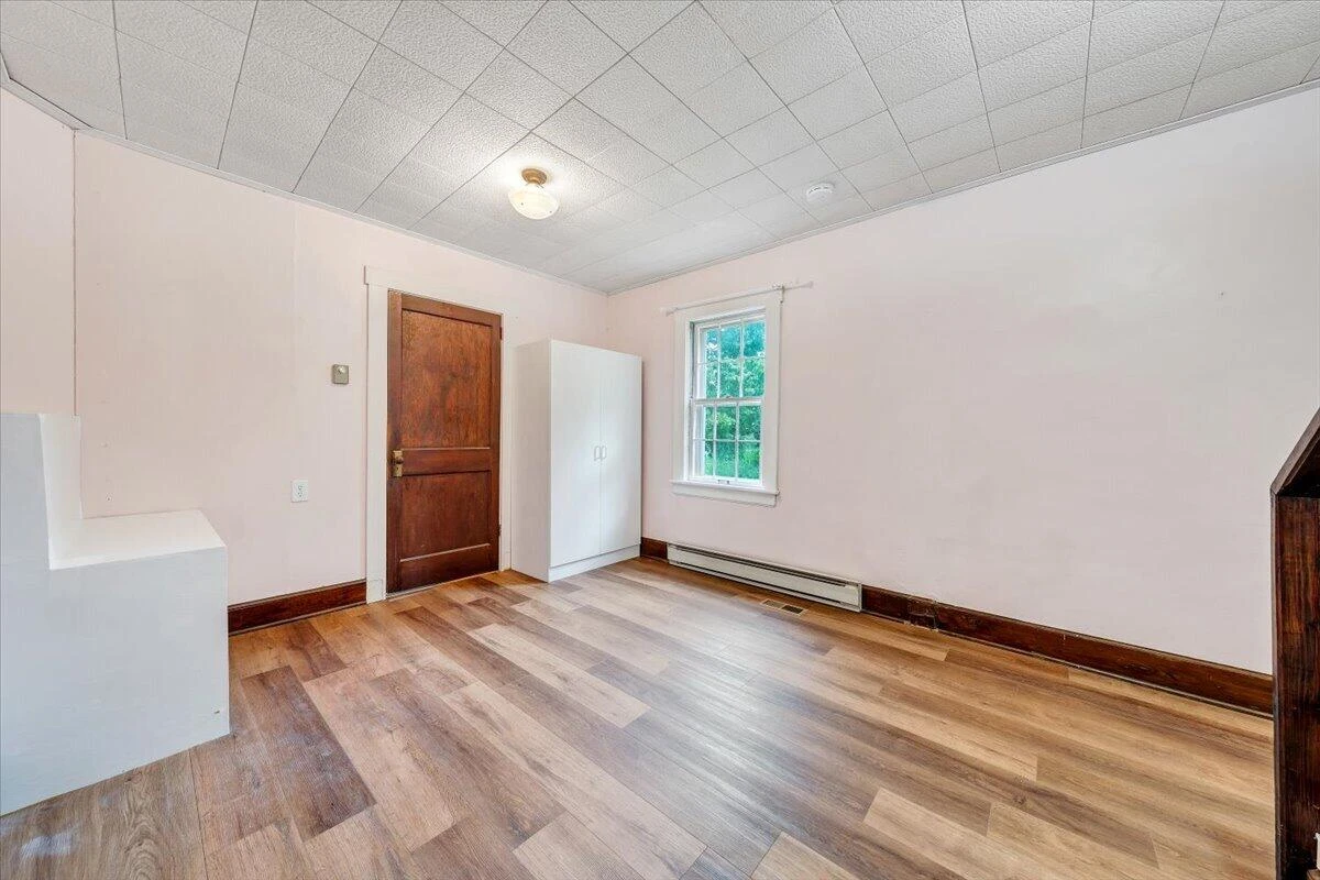 1384 Thaxton Mountain RD - Photo 30
