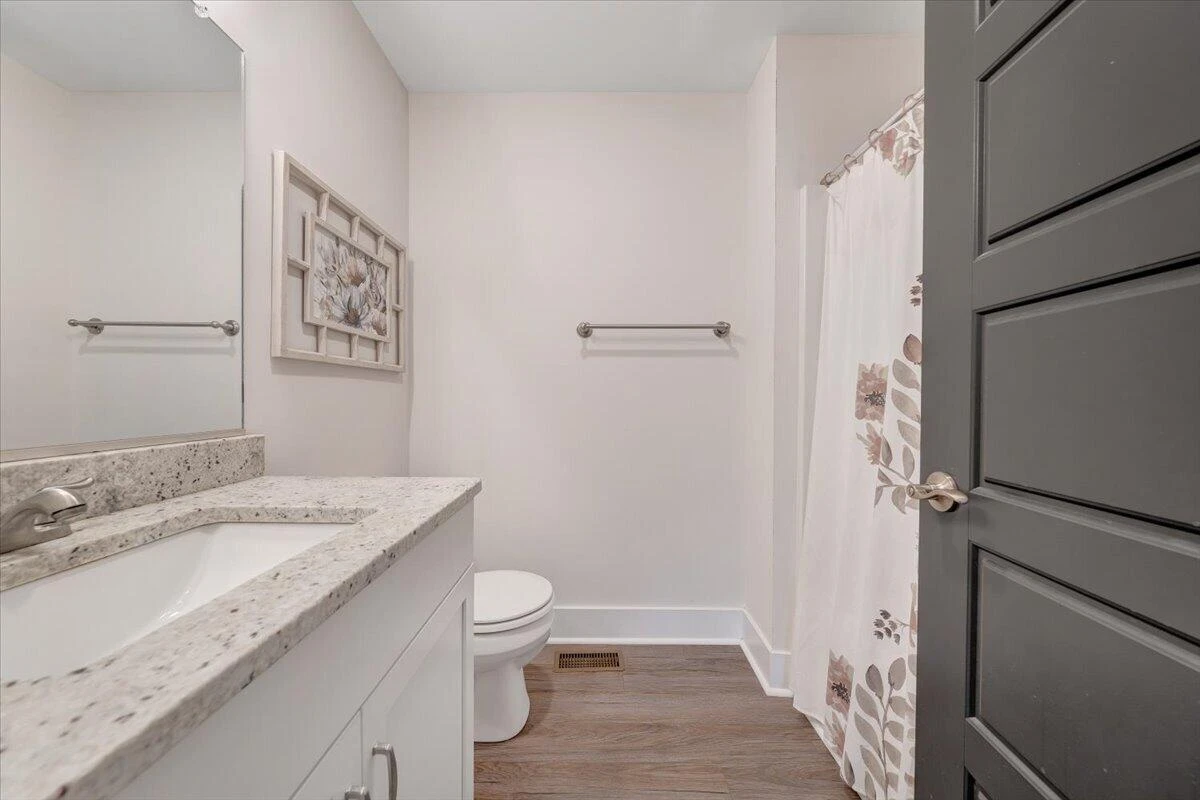3041 Fulton ST - Photo 12