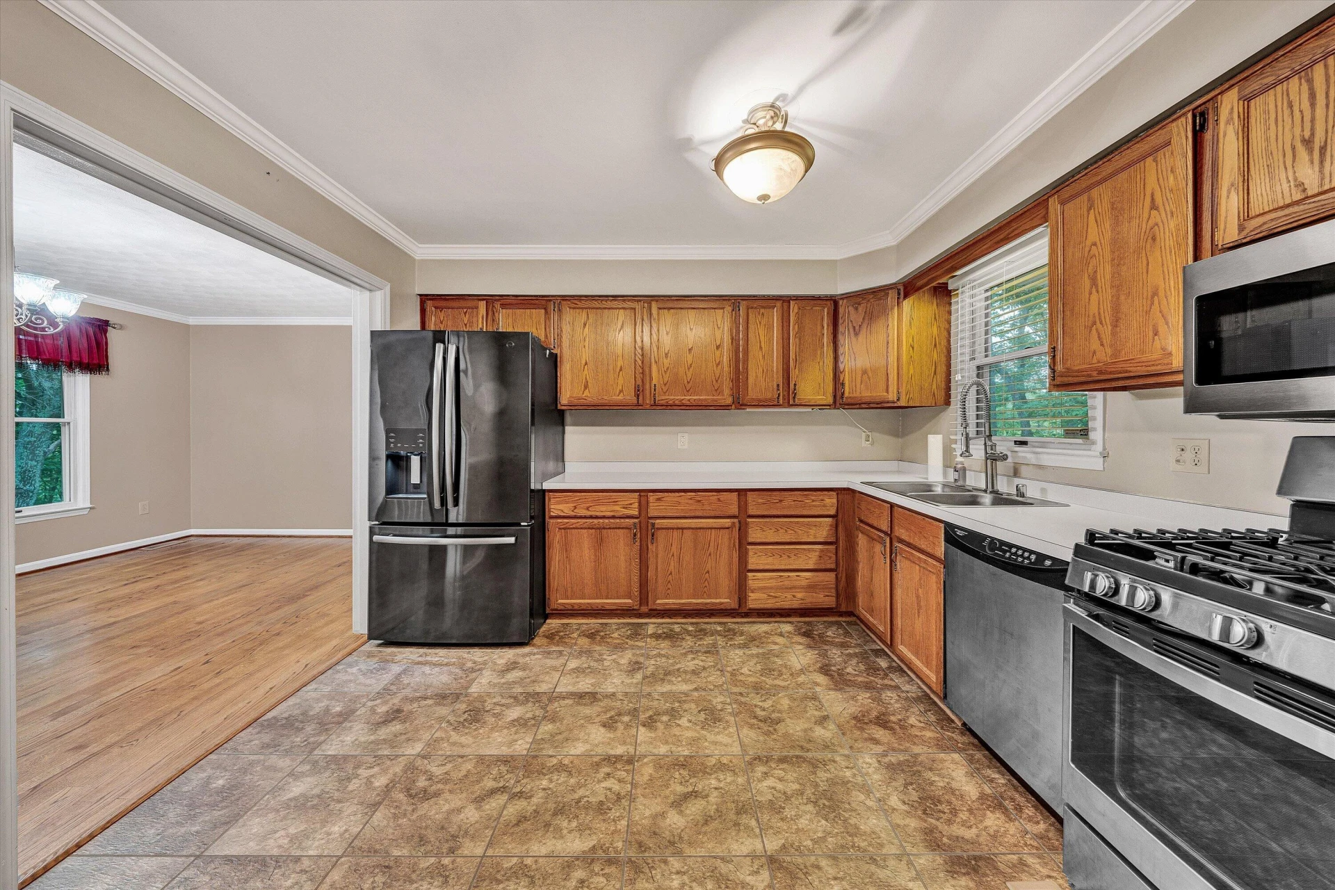 108 Mountain Lane TER - Photo 10