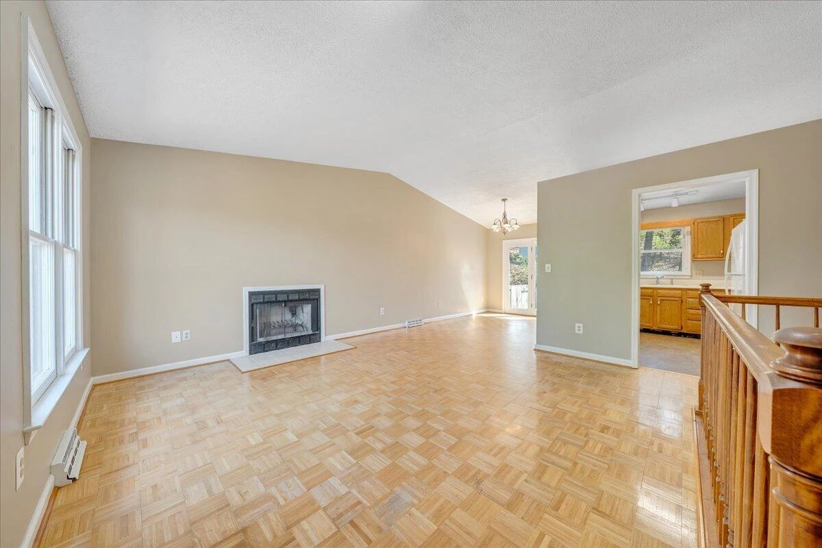 5146 Overland DR - Photo 2