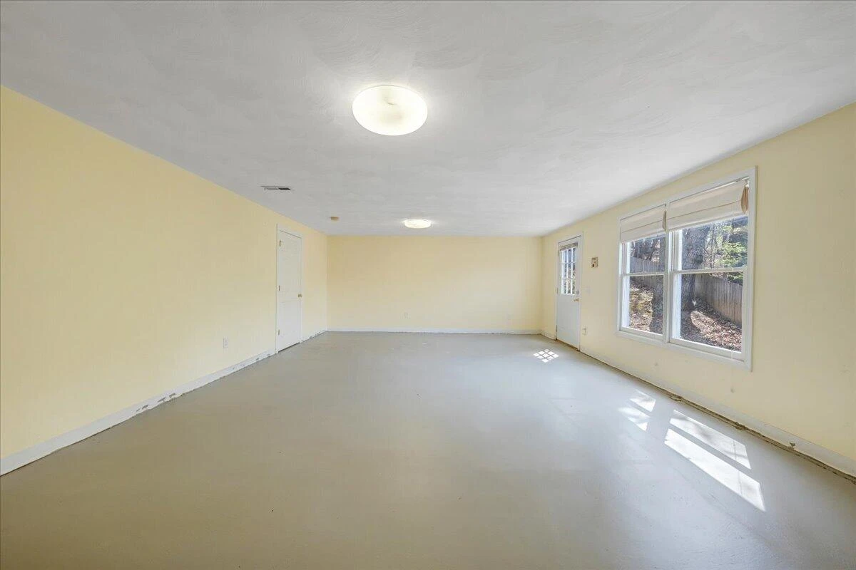 5146 Overland DR - Photo 7