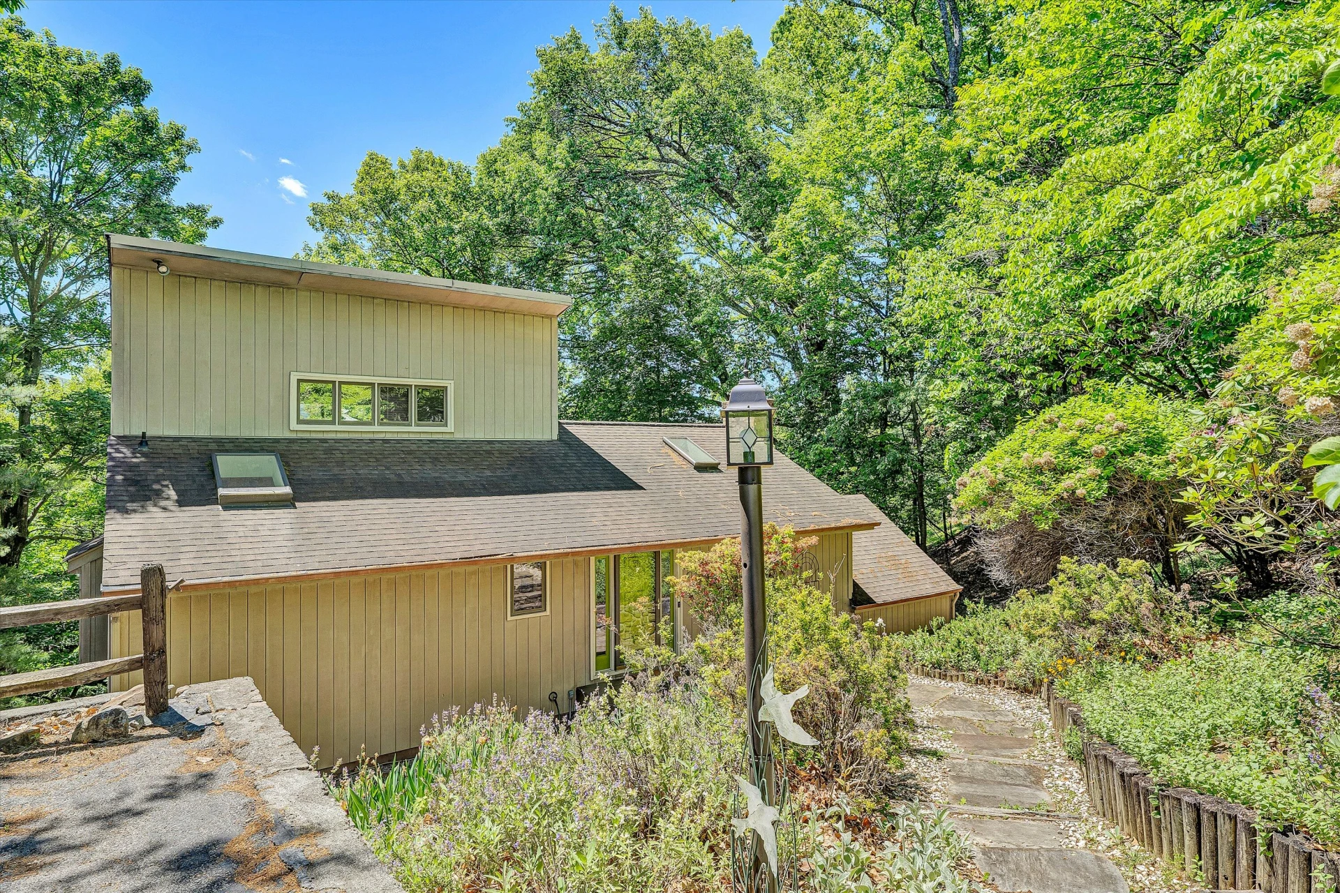 6275 Smokey Ridge RD - Photo 4