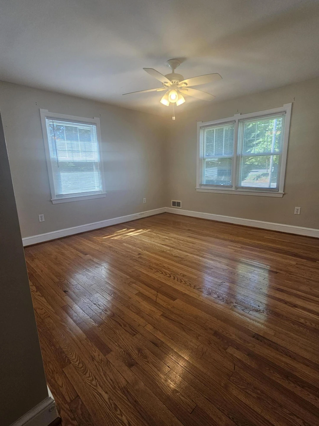 3009 Dover DR SW - Photo 10