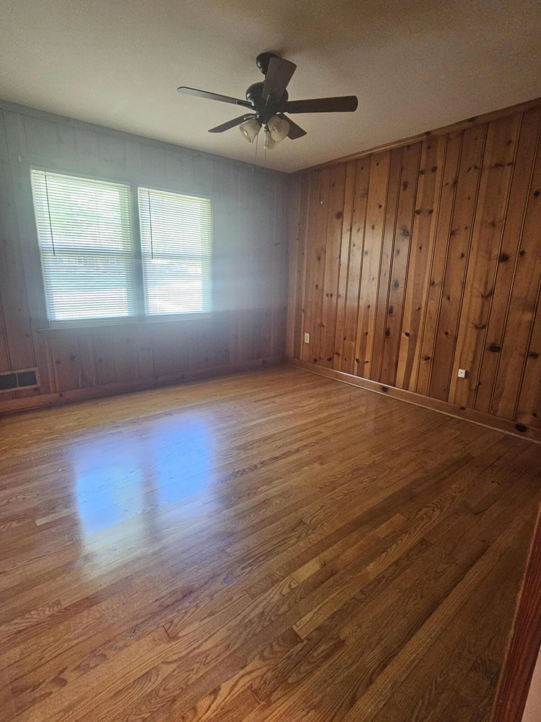 3009 Dover DR SW - Photo 9