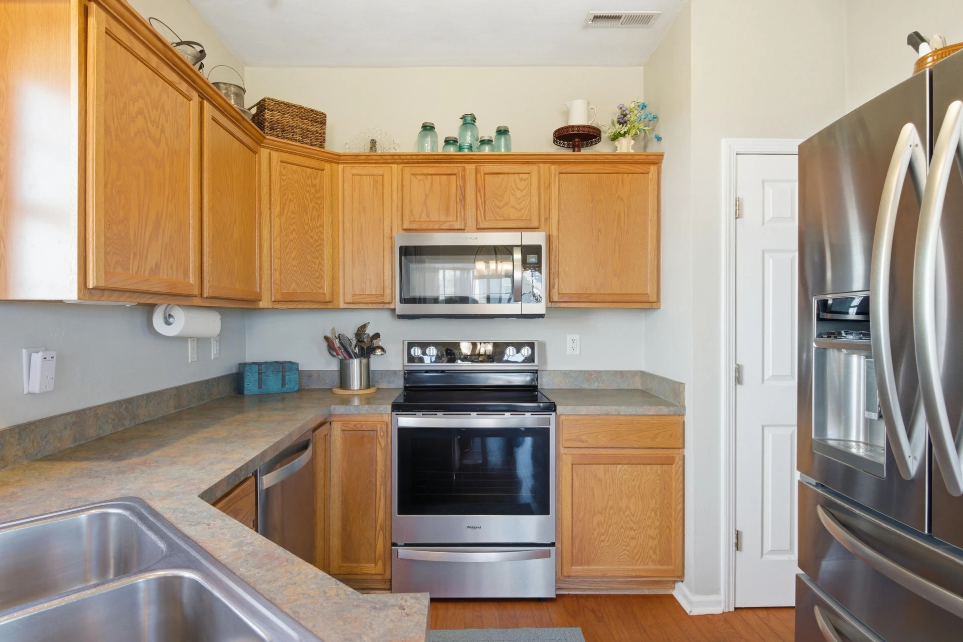 310 Windsor DR NW - Photo 13