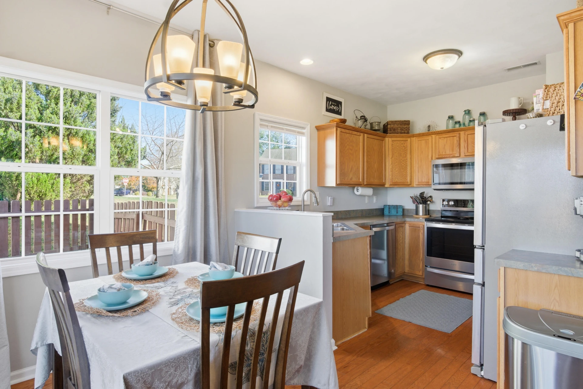 310 Windsor DR NW - Photo 16