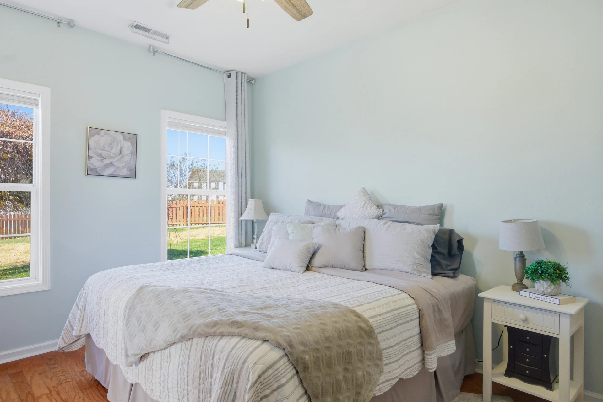 310 Windsor DR NW - Photo 18