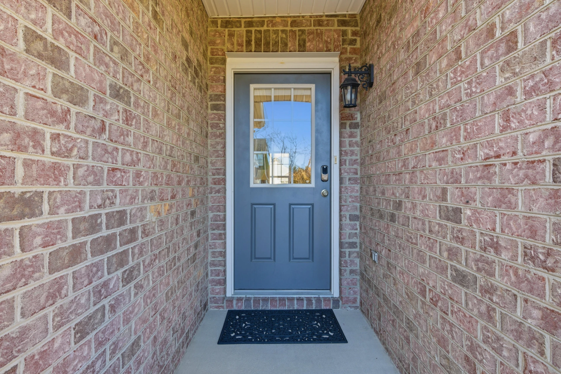 310 Windsor DR NW - Photo 4
