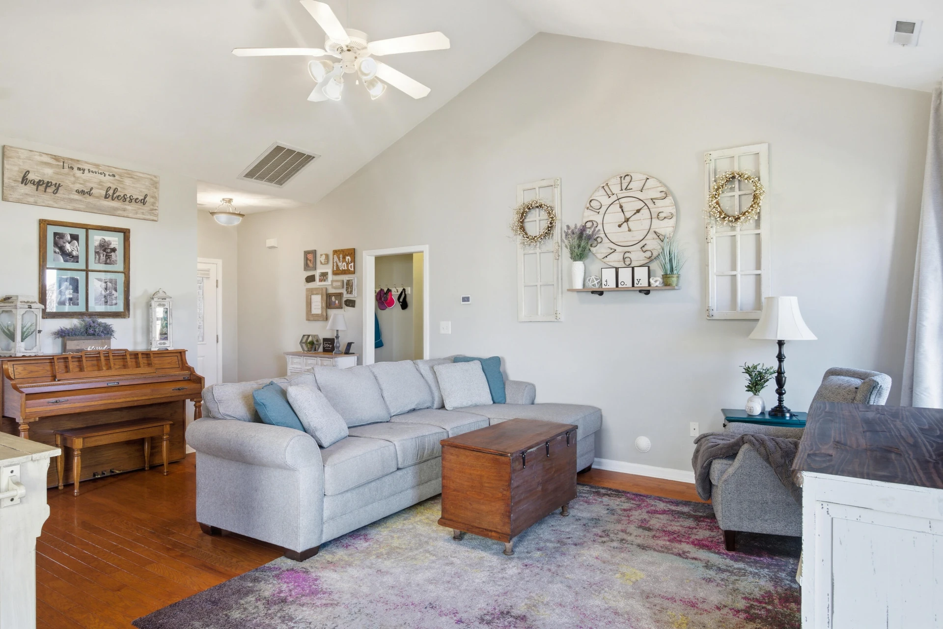 310 Windsor DR NW - Photo 8