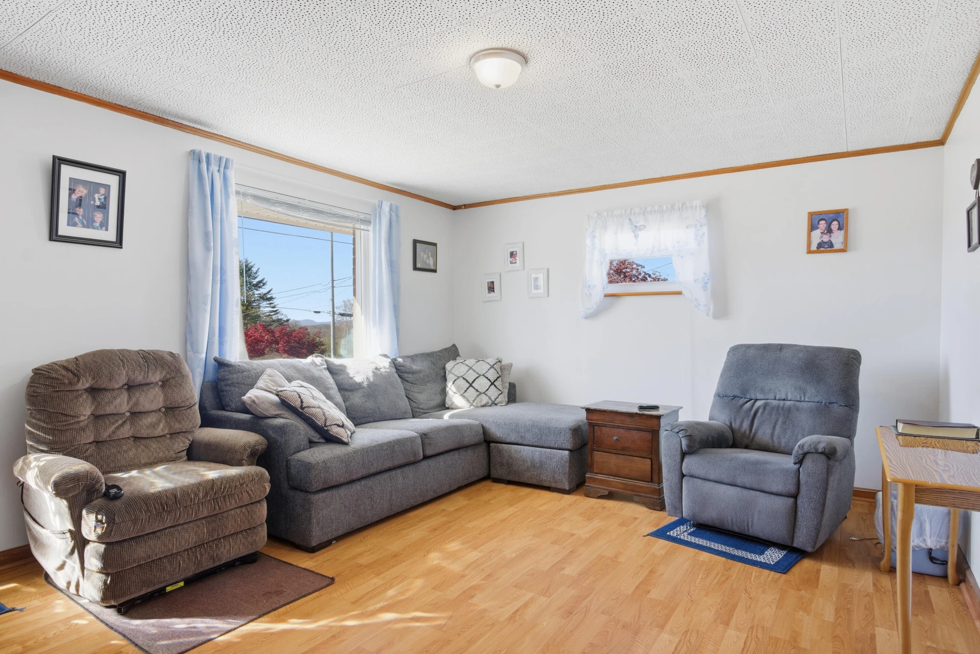 380 Clearview DR - Photo 6