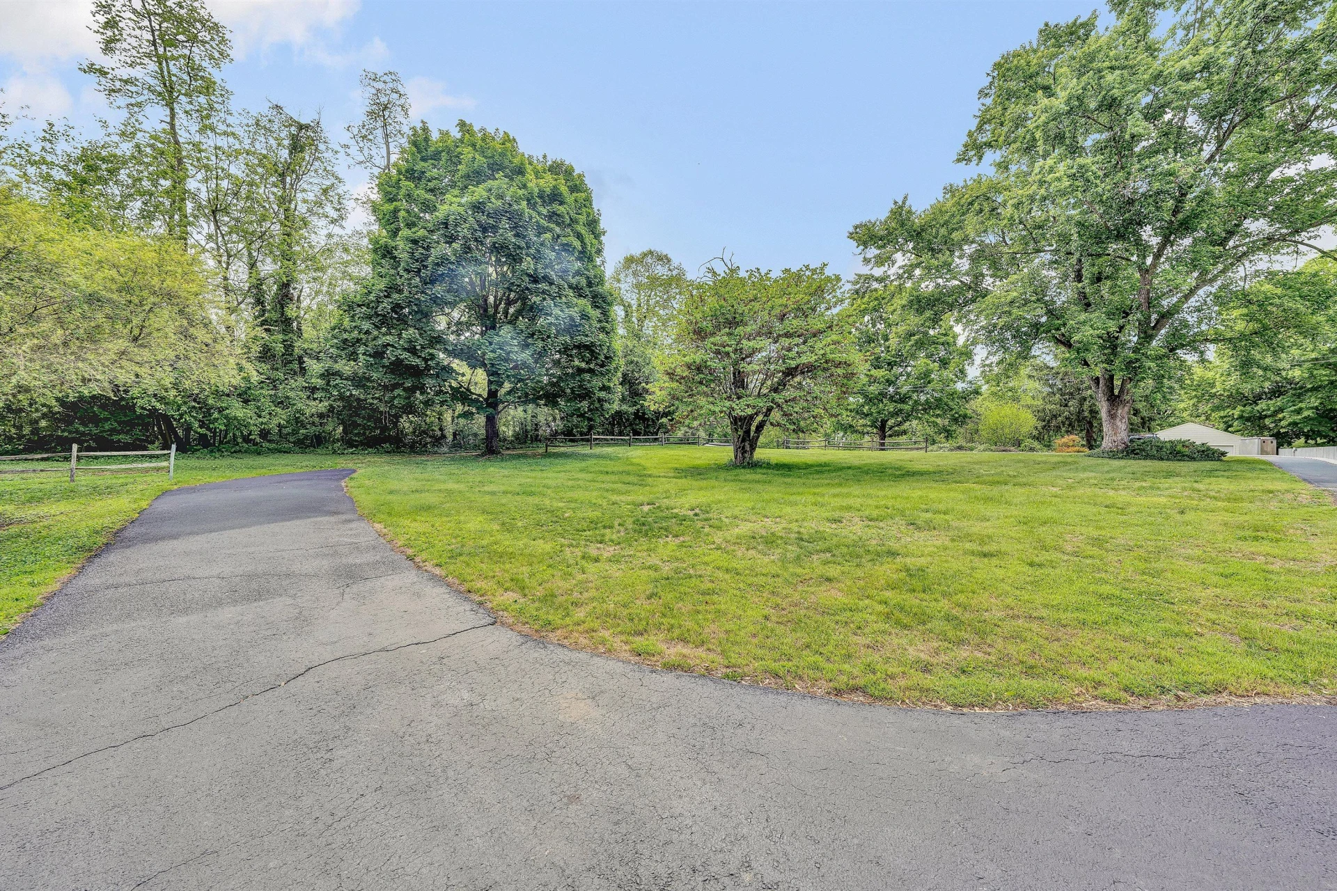 6915 Tinkerdale RD - Photo 17