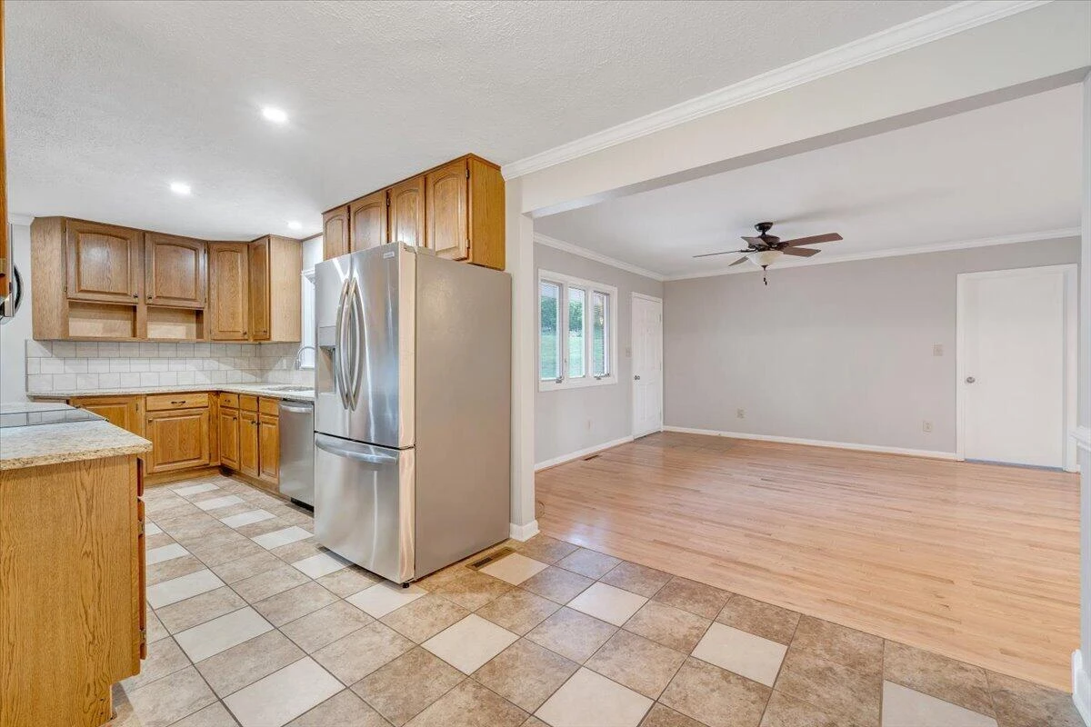 3116 Wheatland RD - Photo 6
