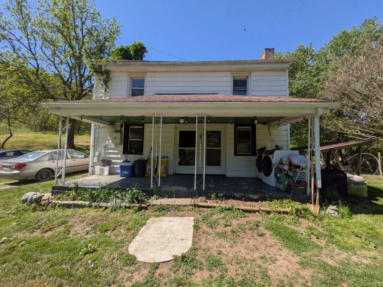 472 Hogan Hollow RD