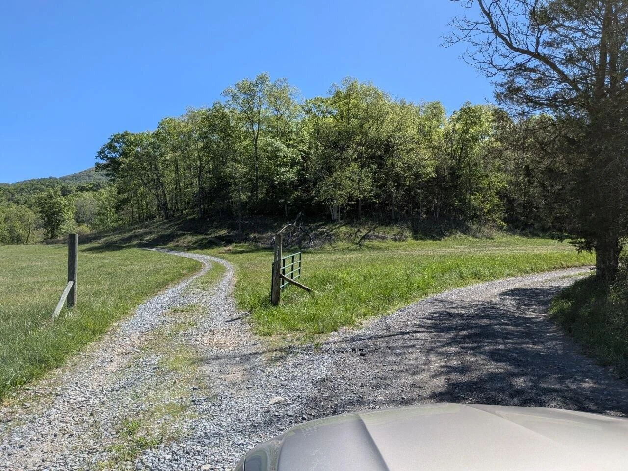 472 Hogan Hollow RD - Photo 17
