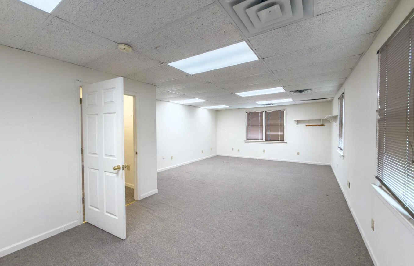 3424 Brambleton AVE SW - Photo 20